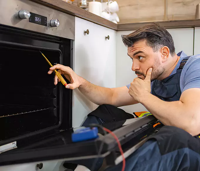 Why Poway Households Choose Poway Appliance Pro for Every Gas Oven Fix?