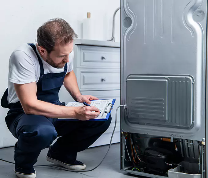 Why Poway, CA Homeowners Choose Poway Appliance Pro for Refrigerator Leak Repair?